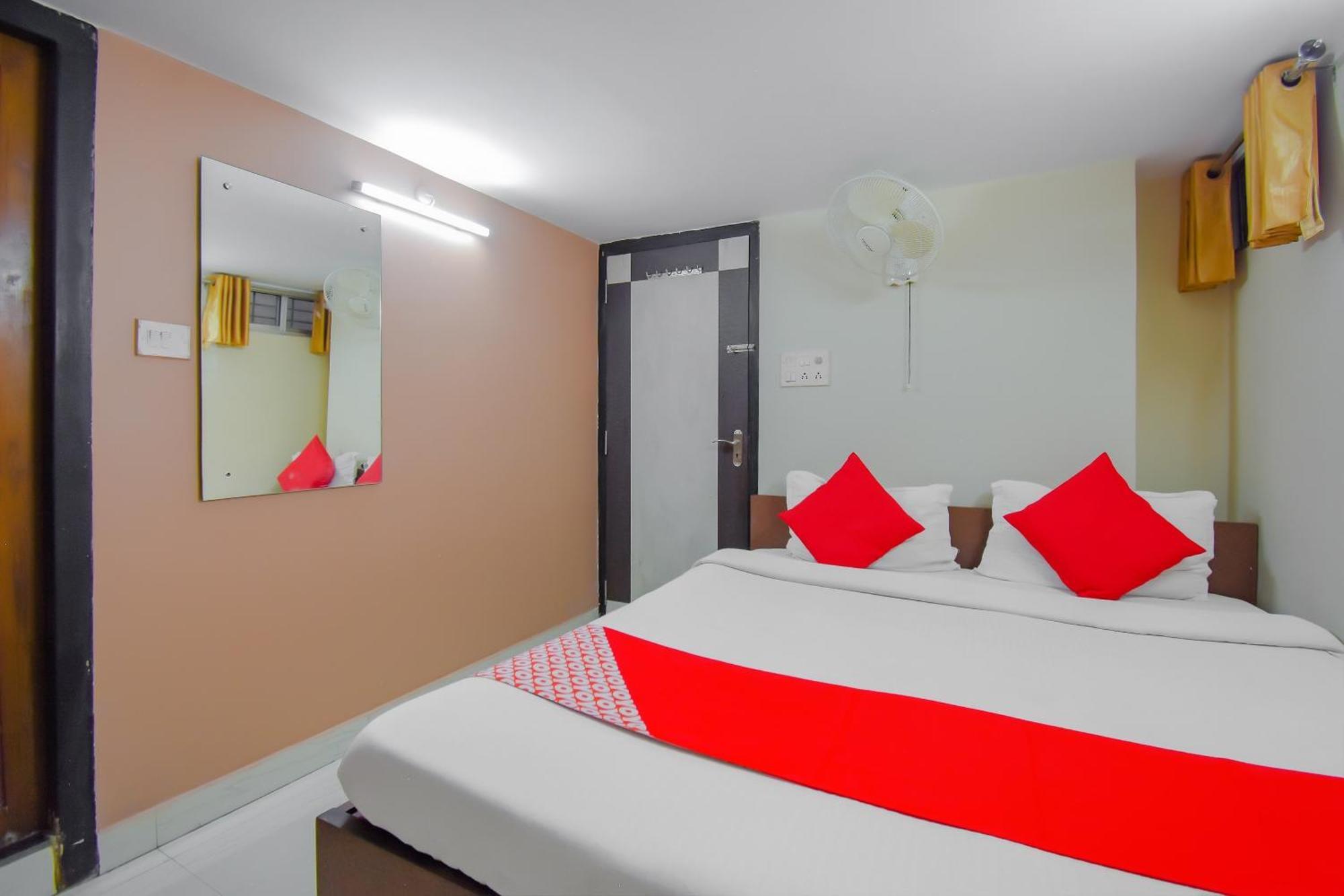 Hotel O Lindsay Inn Guest House Calcutta Calcutta Bara Bazar Exterior foto